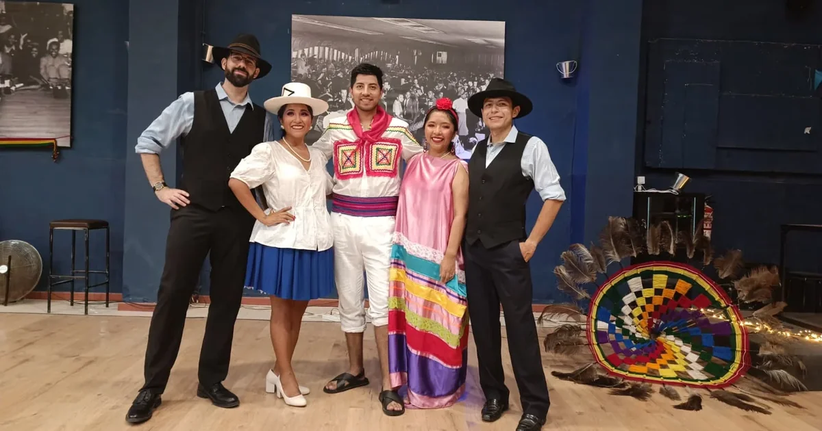 Jenecherú: la danza boliviana que mantiene vivas sus raíces en Valencia