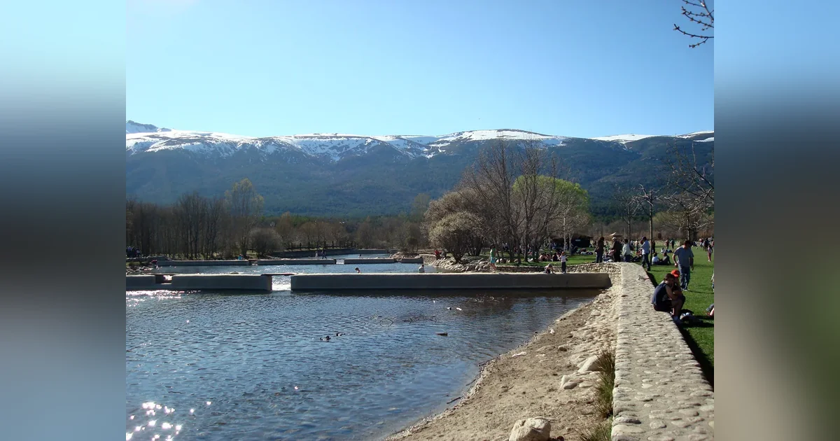 5 piscinas naturales para refrescarte este verano en España