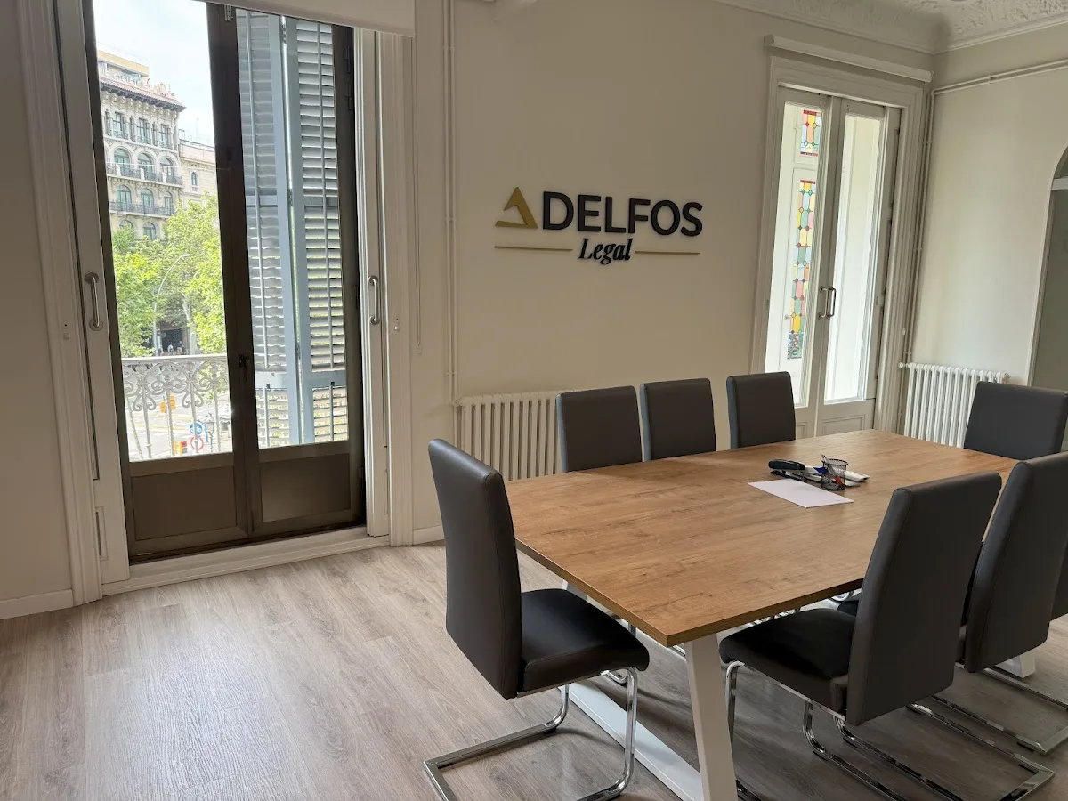 DELFOS ABOGADOS EXTRANJERIA BARCELONA